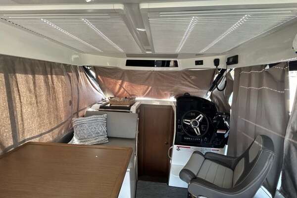 Jeanneau Jeanneau NC 895 Yacht For Sale