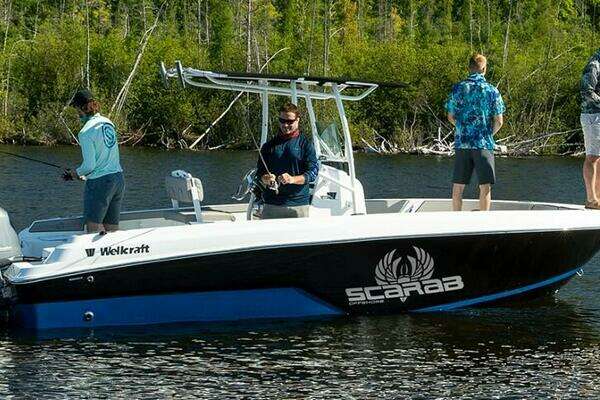 Photo of the 2026 Wellcraft 202 Fisherman