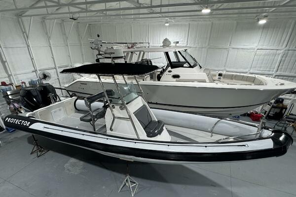 27ft Protector Yacht For Sale 27ft Protector Yacht For Sale