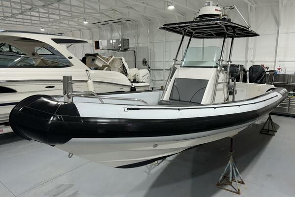 27ft Protector Yacht For Sale 27ft Protector Yacht For Sale
