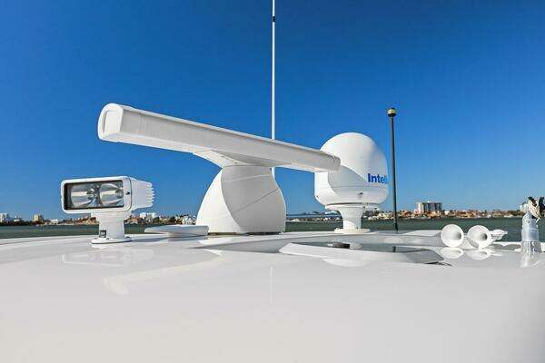 Pursuit 355 OS Yacht For Sale