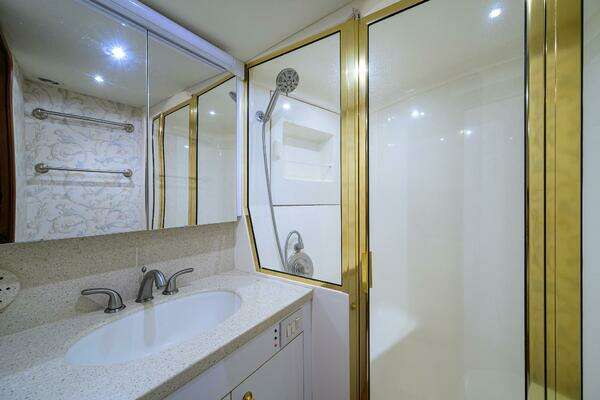 2004 Ocean Yachts 50