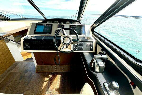 2017 Sea Ray 51