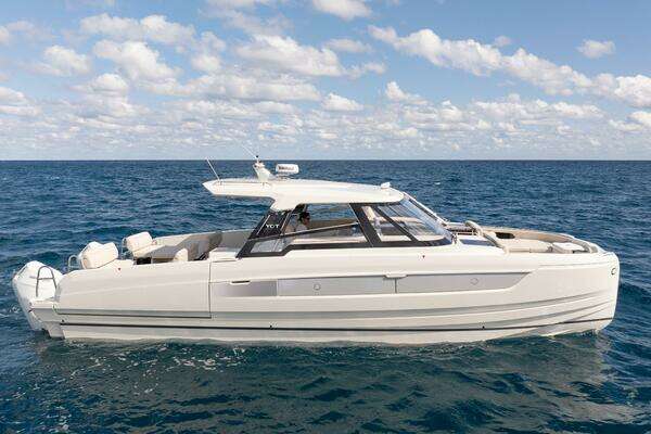 YOT 41 Yacht For Sale
