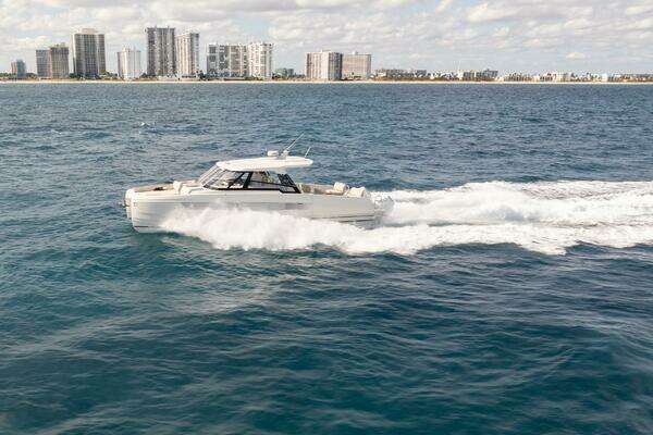 YOT 41 Yacht For Sale