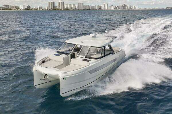 YOT 41 Yacht For Sale