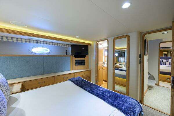 Westport/Westbay  Yacht For Sale