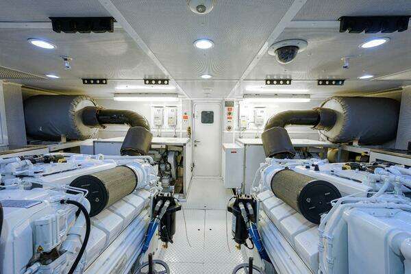 Westport/Westbay  Yacht For Sale