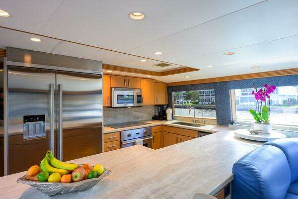 Westport/Westbay  Yacht For Sale