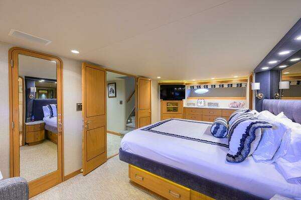 Westport/Westbay  Yacht For Sale