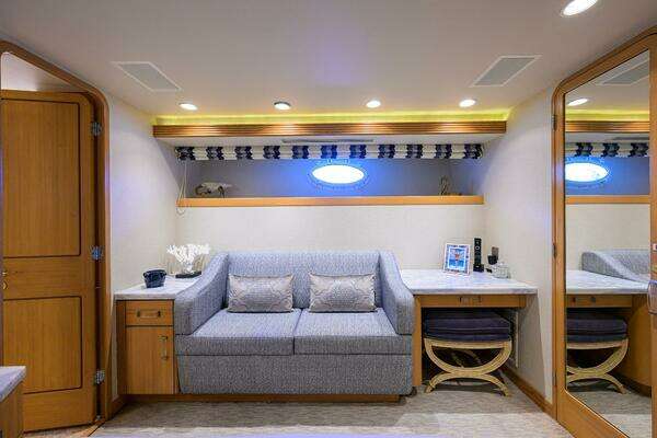 Westport/Westbay  Yacht For Sale