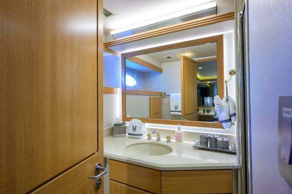 Westport/Westbay  Yacht For Sale