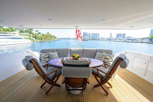 Westport/Westbay  Yacht For Sale