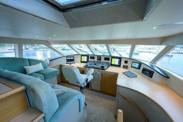 Westport/Westbay  Yacht For Sale