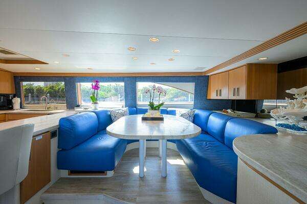 Westport/Westbay  Yacht For Sale