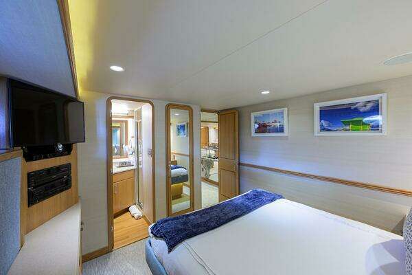 Westport/Westbay  Yacht For Sale