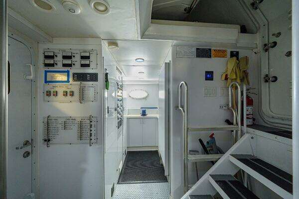 Westport/Westbay  Yacht For Sale