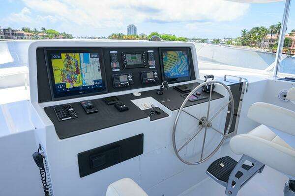 Westport/Westbay  Yacht For Sale
