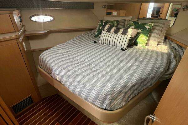 2002 Tiara Yachts 41