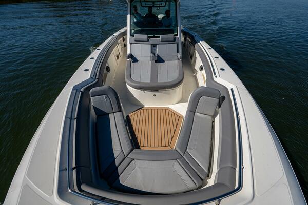 38ft Boston Whaler Yacht For Sale