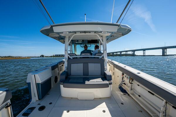 38ft Boston Whaler Yacht For Sale