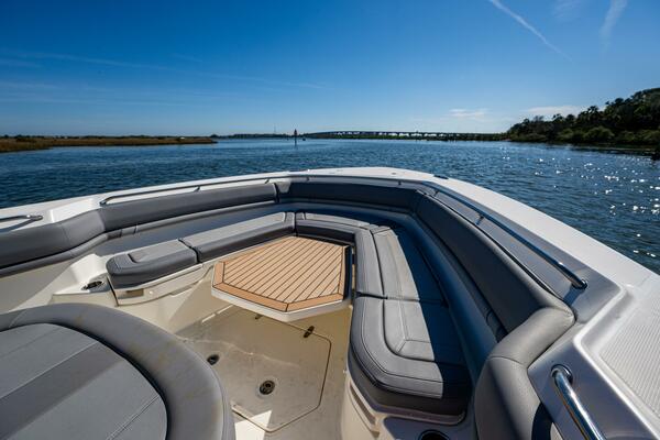 38ft Boston Whaler Yacht For Sale