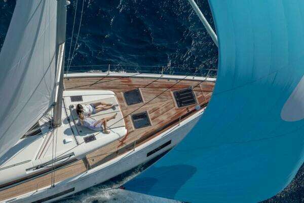 Photo of the 2025 Beneteau Oceanis Yacht 54