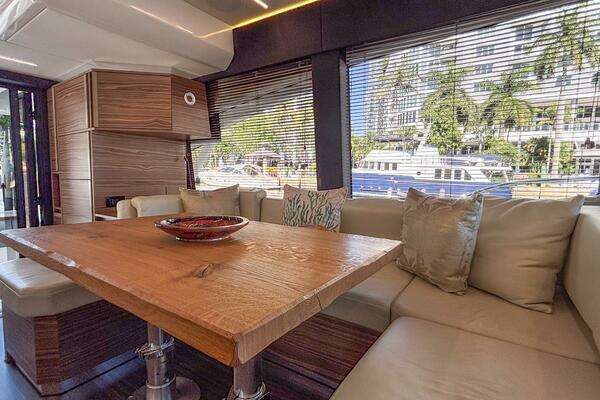 Greenline 45 Fly Yacht For Sale