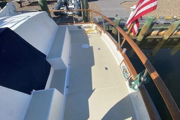 Good Vibrations 42ft Grand Banks Yacht For Sale Good Vibrations 42ft Grand Banks Yacht For Sale