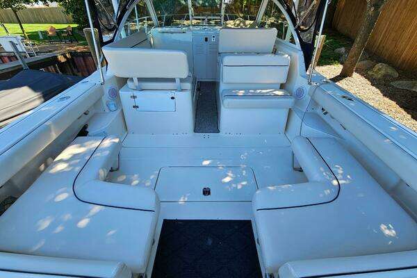 1997 Tiara Yachts 29