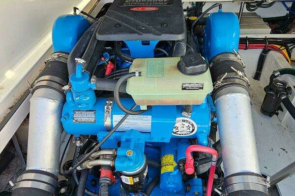 2006 Tiara Yachts 29