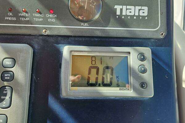 2006 Tiara Yachts 29