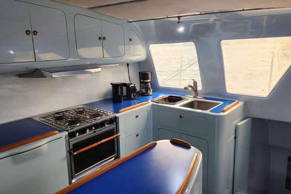 MORELLI/MILLER Custom Catamaran Yacht For Sale