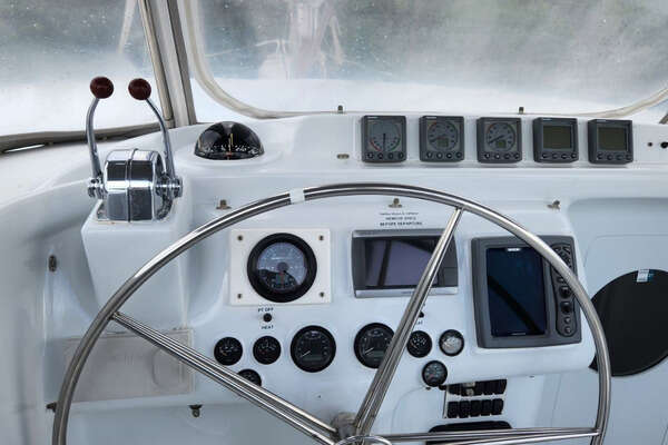 MORELLI/MILLER Custom Catamaran Yacht For Sale