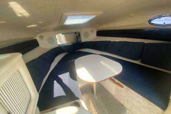 2000 Sea Ray 26