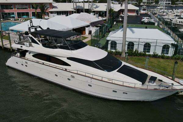 1999 Azimut 85