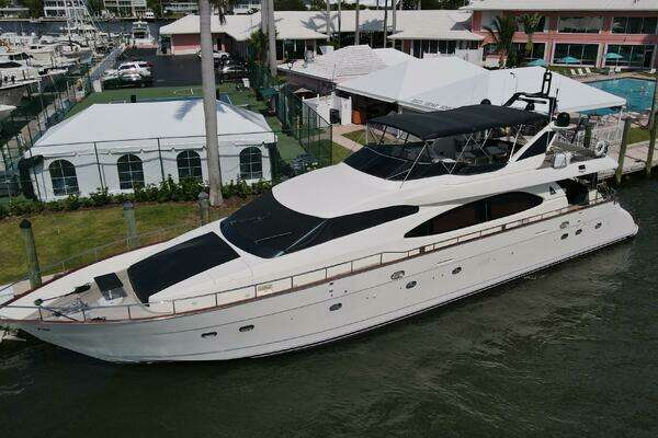 1999 Azimut 85
