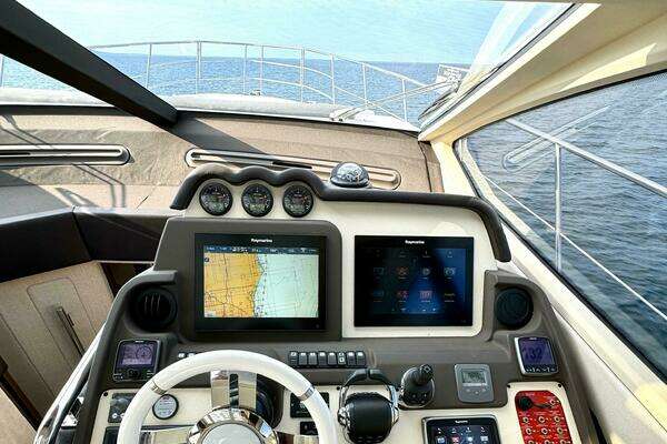2014 Azimut 55