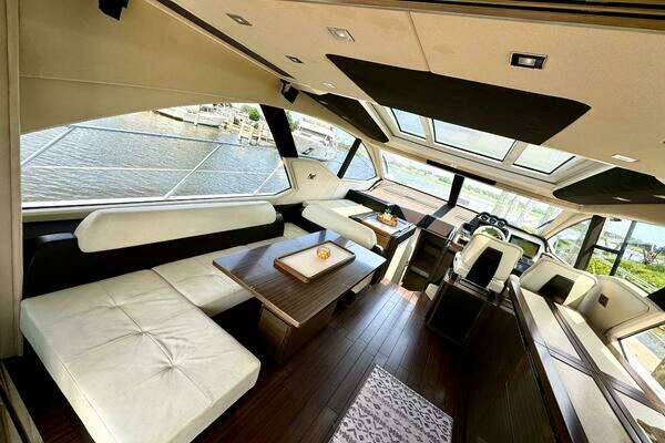 2014 Azimut 55