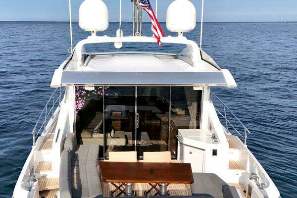2014 Azimut 55