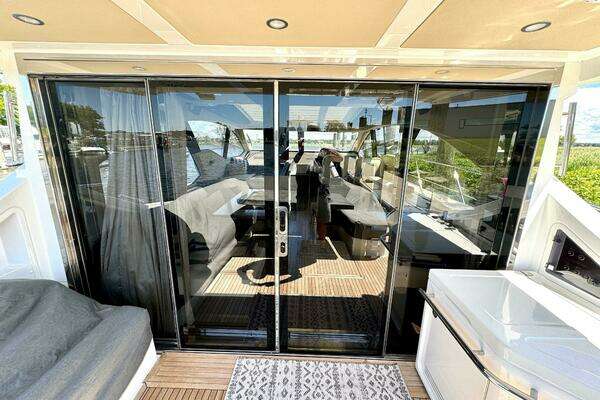 2014 Azimut 55