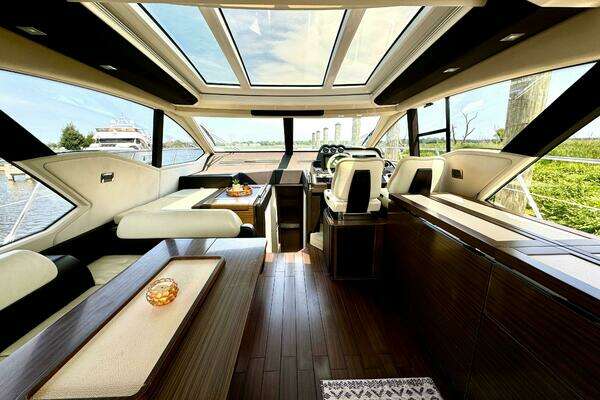 2014 Azimut 55