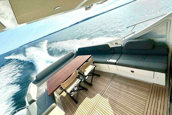 2014 Azimut 55