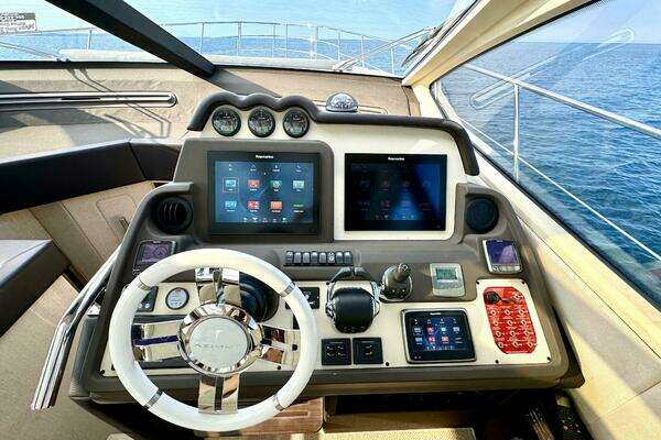 2014 Azimut 55