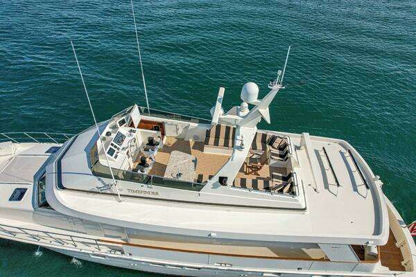 1993 Hatteras 70