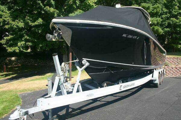 Photo of the 2017 Sailfish 290 Center Console