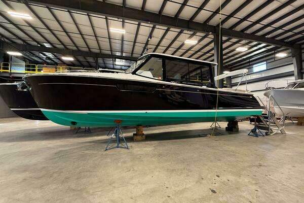 38-ft-MJM-2022-3-COCO-South Dartmouth Massachusetts United States yacht for sale