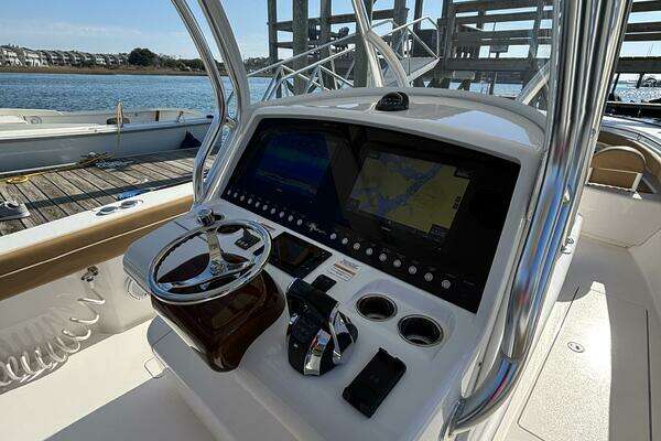 Valhalla Boatworks V-33 Yacht For Sale