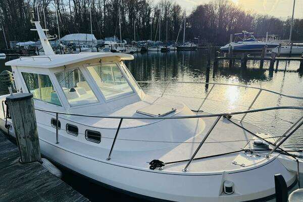 Photo of the 2004 Albin 28 TE "Esperanza"