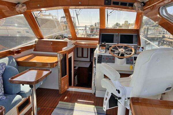 1999 Little Harbor 44